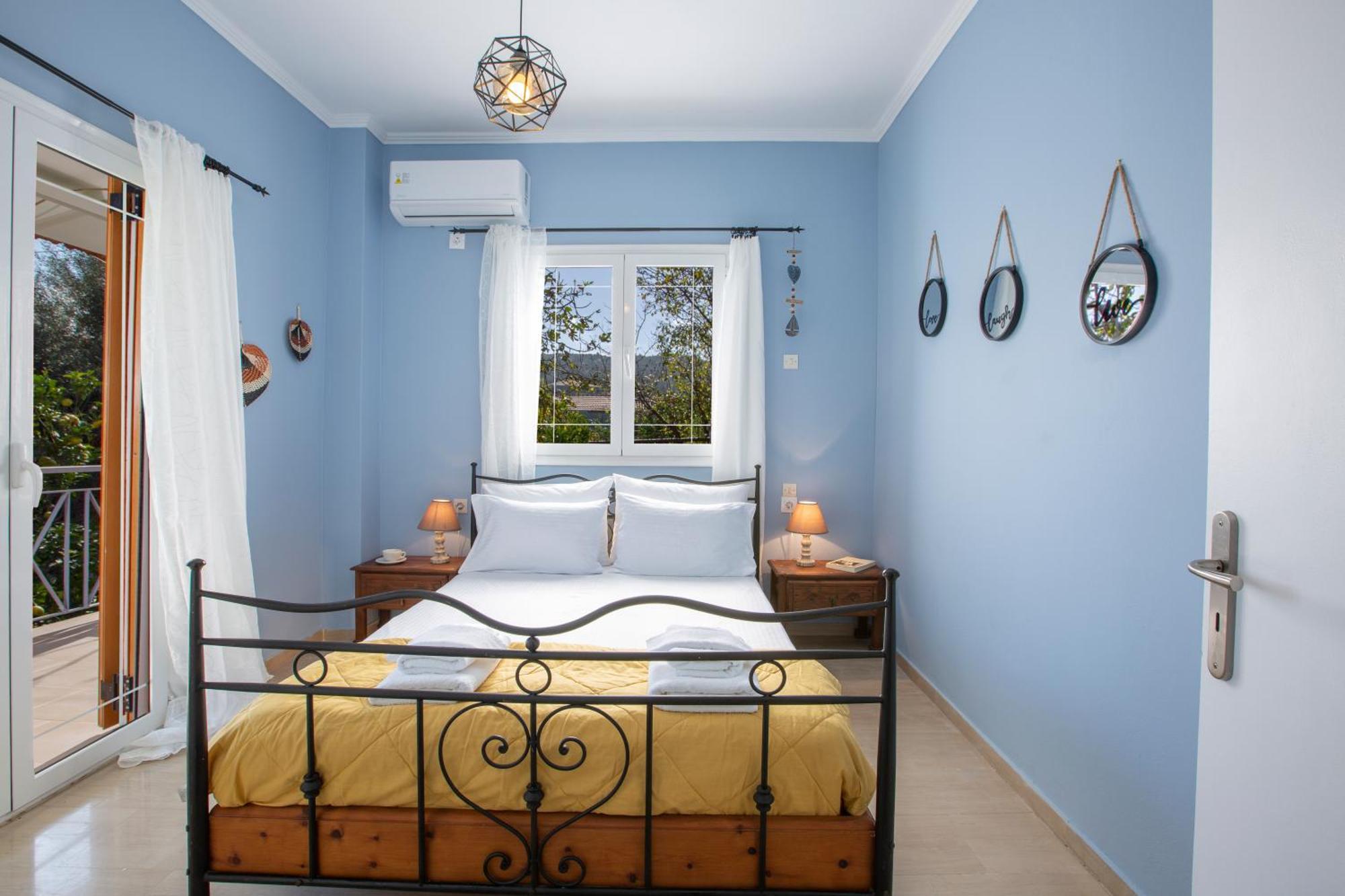 Holiday home Lia's Cozy House Apolpaina